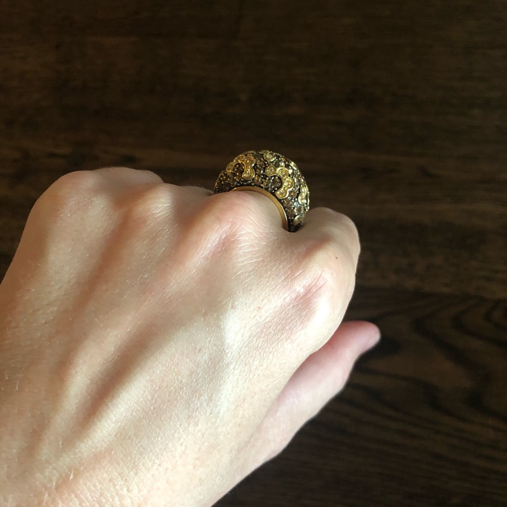 Statement Ring - Picture 2 of 4